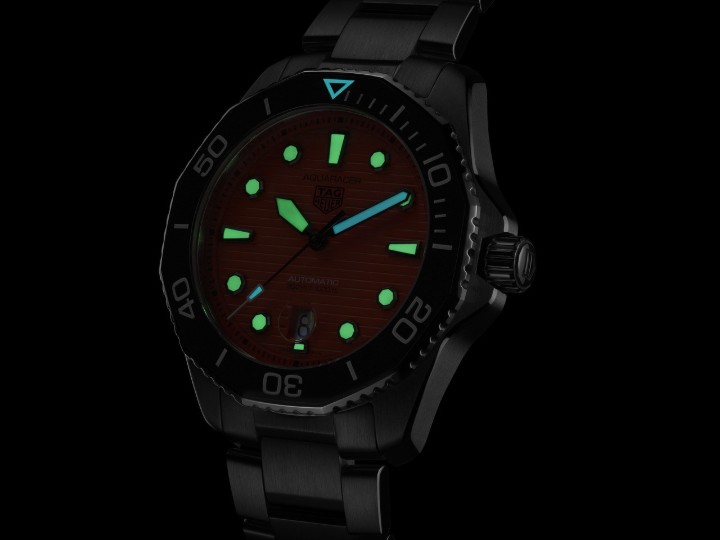 Bild von Tag Heuer Aquaracer Professional 300 Orange Diver