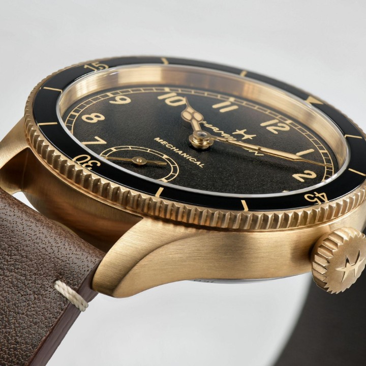 Bild von Hamilton Khaki Aviation Pilot Pioneer Bronze