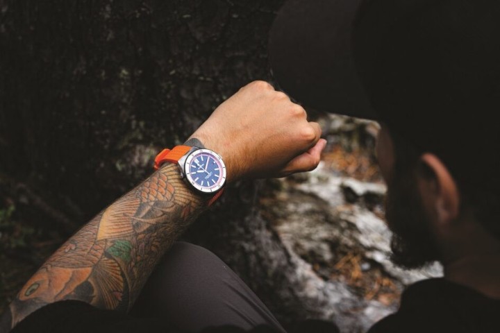 Bild von Fortis Marinemaster M-44 Amber Orange