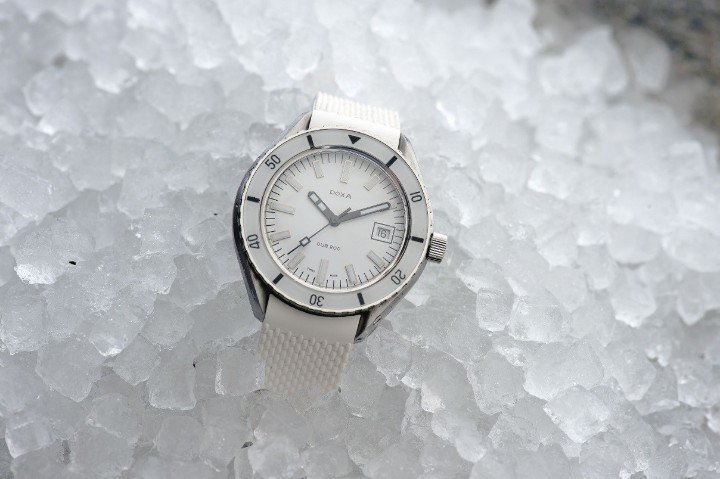 Bild von Doxa SUB 200 Whitepearl