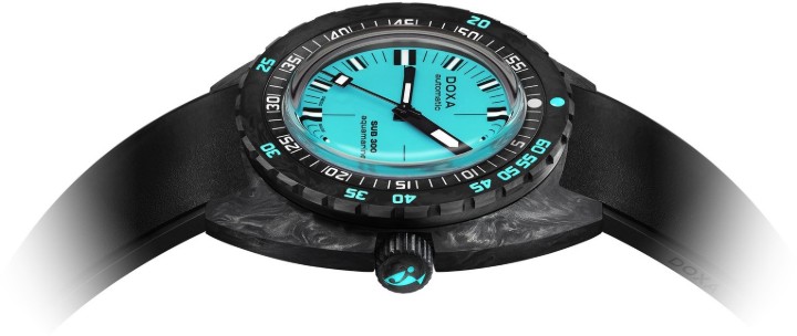 Bild von Doxa SUB 300 Carbon Aquamarine