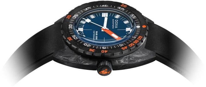 Bild von Doxa SUB 300 Carbon Caribbean