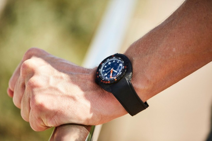 Bild von Doxa SUB 300 Carbon Caribbean