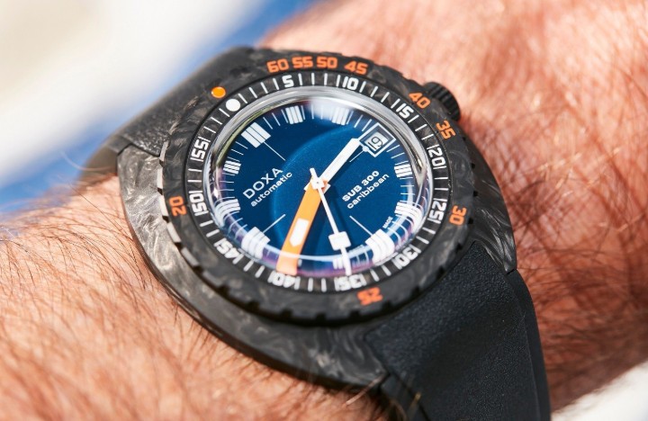 Bild von Doxa SUB 300 Carbon Caribbean