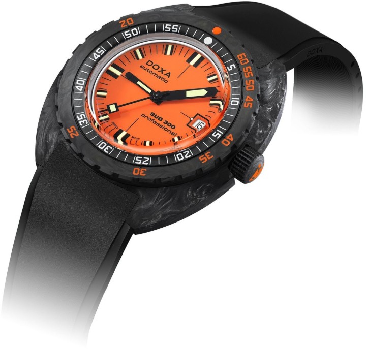 Bild von Doxa SUB 300 Carbon Professional