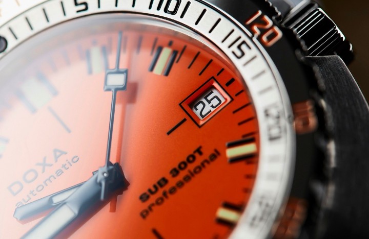Bild von Doxa SUB 300T Professional