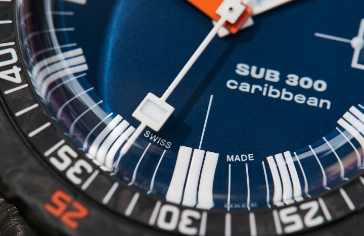 Bild von Doxa SUB 300 Carbon Caribbean