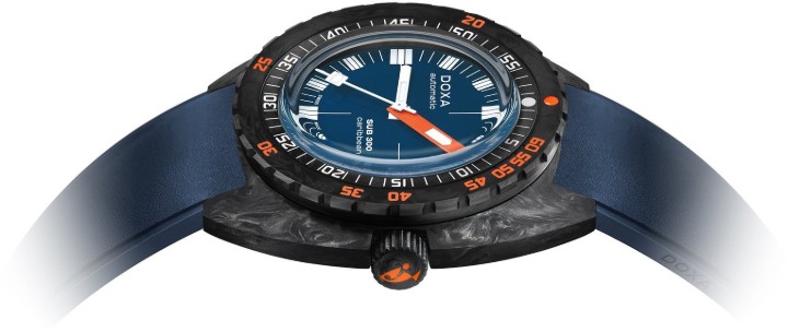 Bild von Doxa SUB 300 Carbon Caribbean