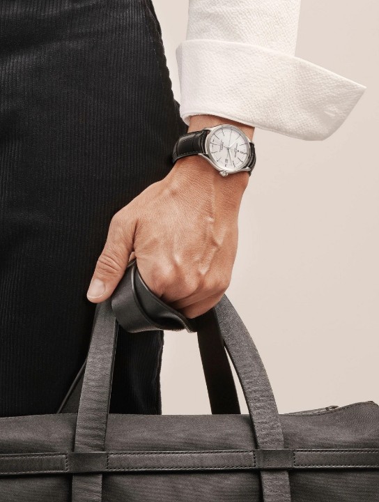 Bild von Baume & Mercier Clifton Baumatic