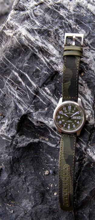 Bild von Hamilton Khaki Field Day Date