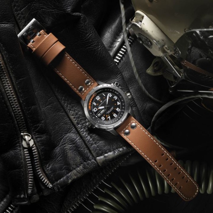 Bild von Hamilton Khaki Aviation X-Wind