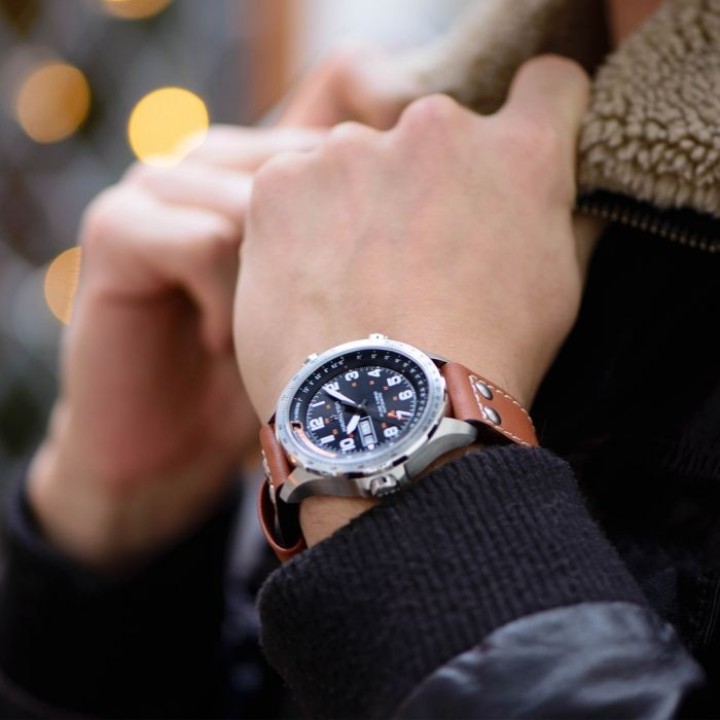 Bild von Hamilton Khaki Aviation X-Wind