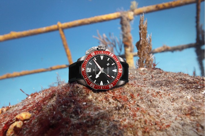 Bild von Hamilton Khaki Navy Frogman Titanium Auto