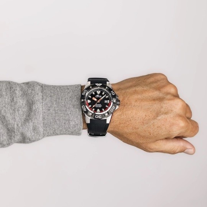 Bild von Lotus Diver