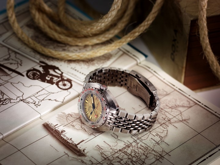 Bild von Doxa SUB 300T Clive Cussler Edition