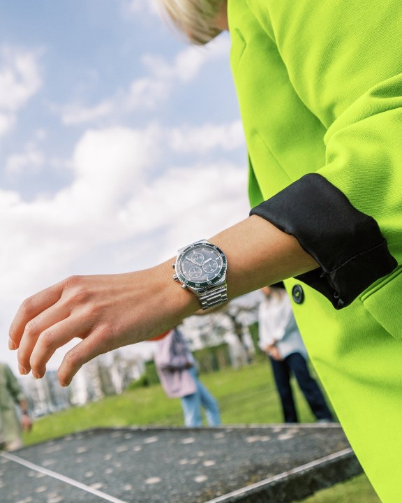 Bild von Swatch Dark Blue Irony