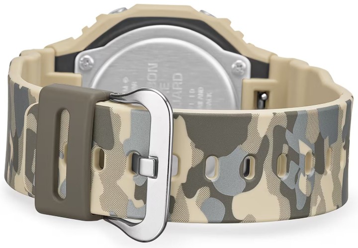 Bild von Casio G-Shock Carbon Core Guard Camouflage Series