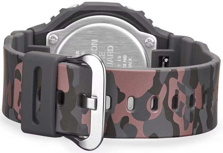 Bild von Casio G-Shock Carbon Core Guard Camouflage Series