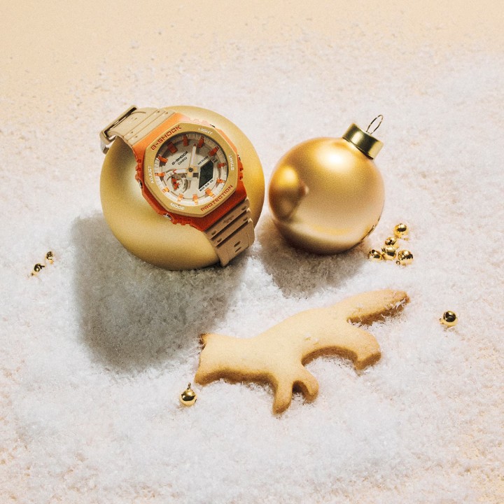 Bild von Casio G-Shock Carbon Core Guard x Maison Kitsuné Collaboration Model