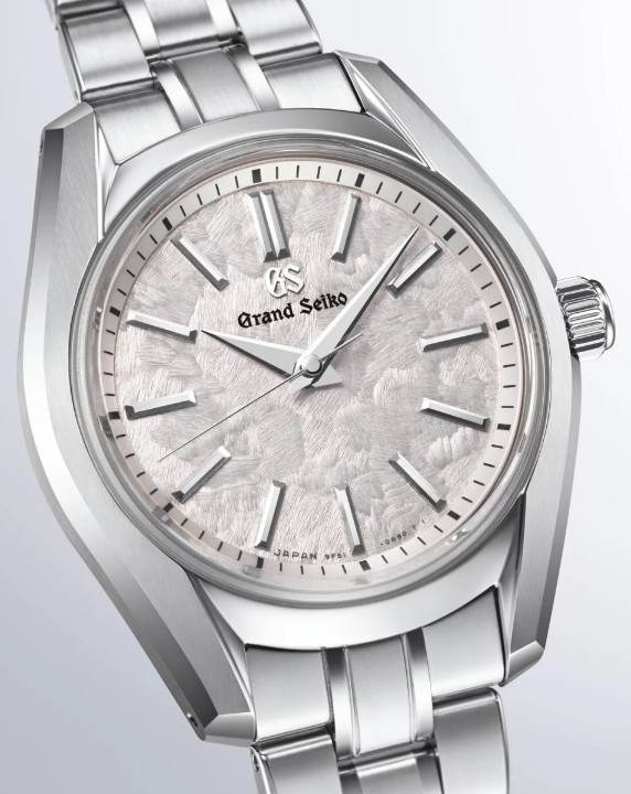 Bild von Grand Seiko Heritage Annual Accuracy Quartz “Hana-Ikada”