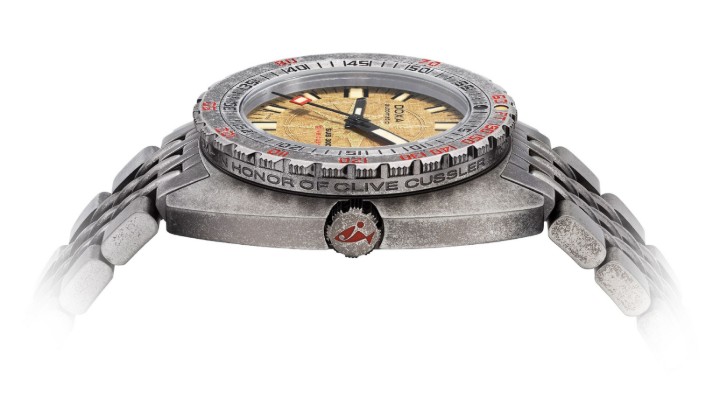 Bild von Doxa SUB 300T Clive Cussler Edition