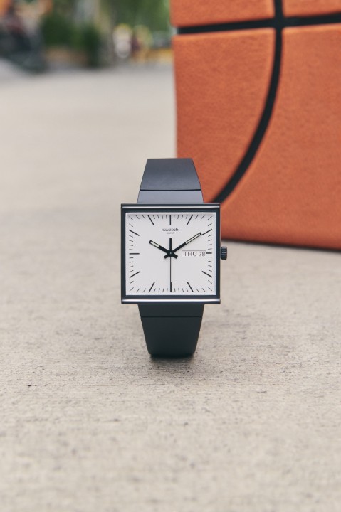 Bild von Swatch What if...Black?