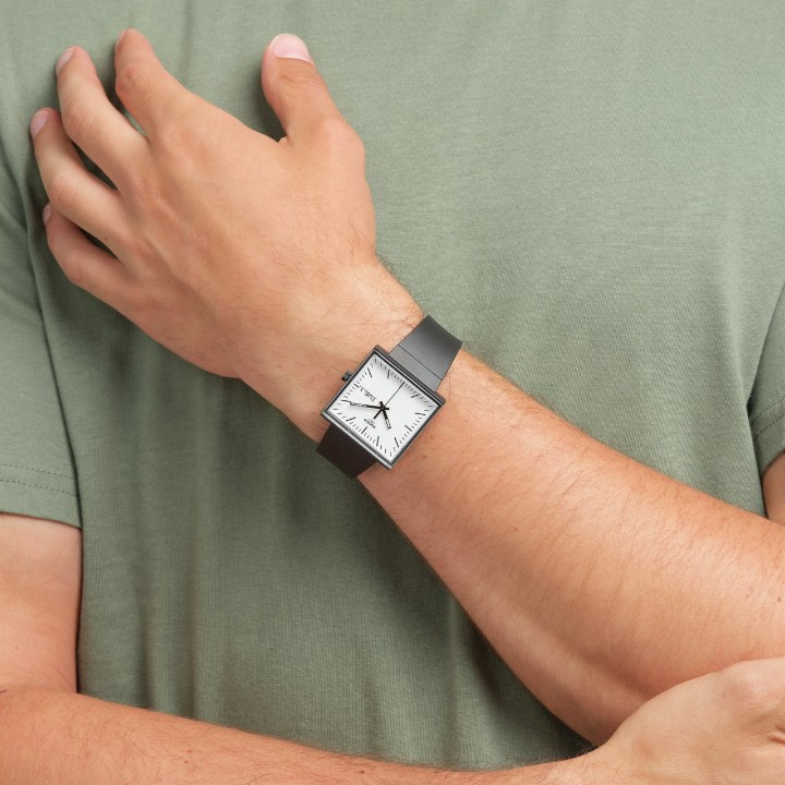 Bild von Swatch What if...Black?