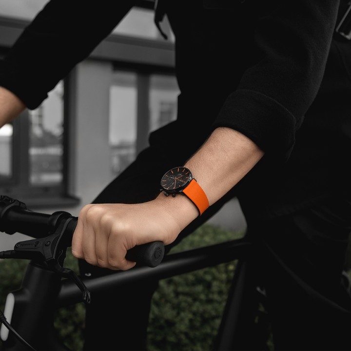 Bild von Junghans FORM A Chronoscope (EN)