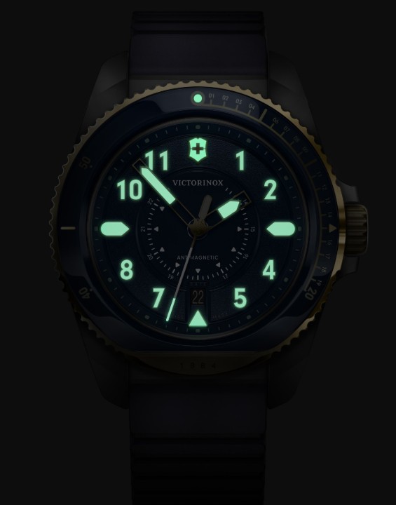 Bild von Victorinox Journey 1884 Quartz