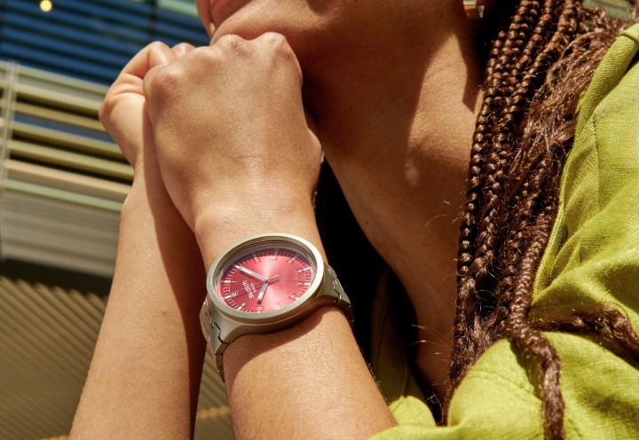 Bild von Swatch Scarlet Shimmer