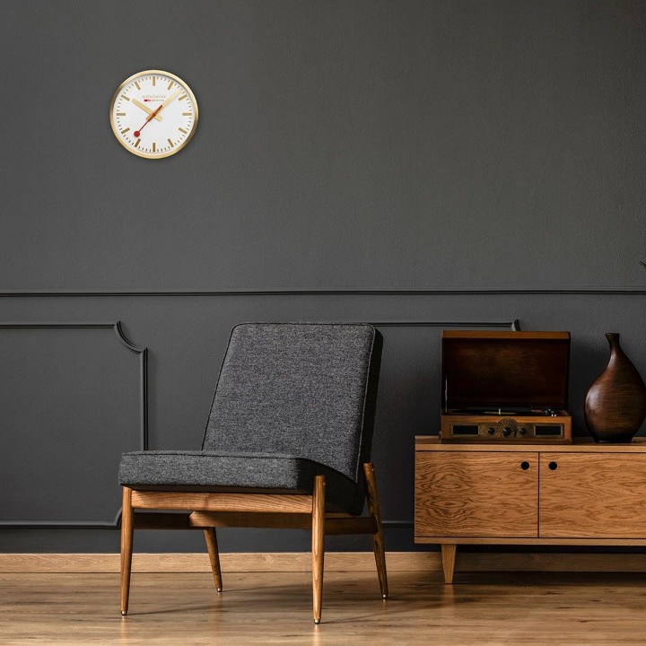 Bild von Wanduhr MONDAINE