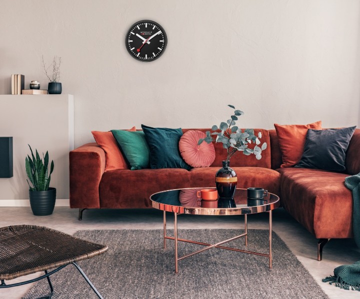 Bild von Wanduhr MONDAINE