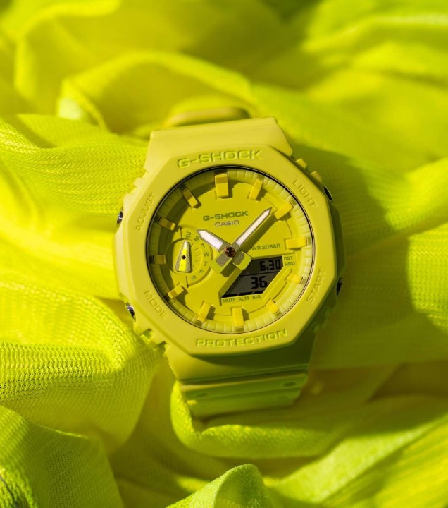 Bild von Casio G-Shock Carbon Core Guard Tone-on-Tone