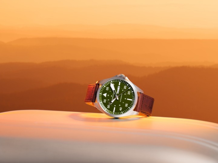 Bild von Hamilton Khaki Aviation Pilot Day Date