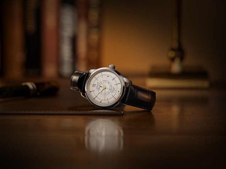 Bild von Longines Conquest Heritage Central Power Reserve