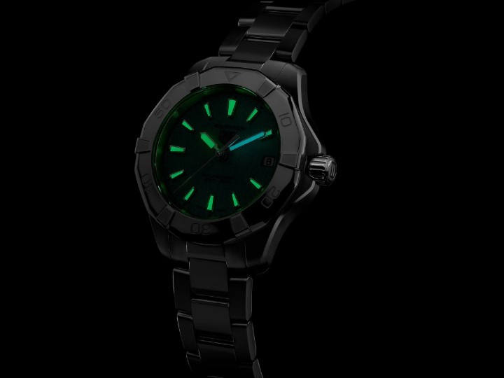 Bild von Tag Heuer Aquaracer Professional 200 Solargraph