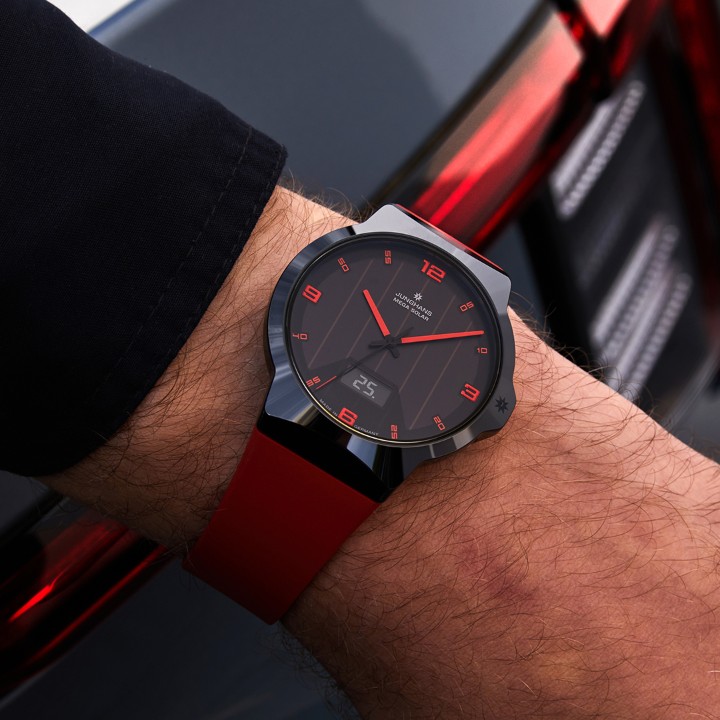 Bild von Junghans Force Mega Solar