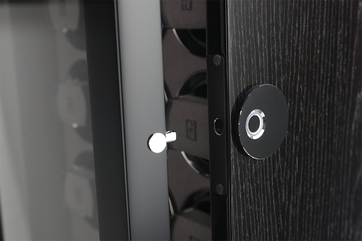 Bild von Uhrenbeweger Paul Design Gentlemen 12 Black Apricot