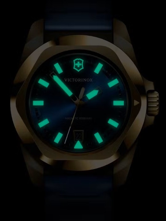 Bild von Victorinox I.N.O.X.