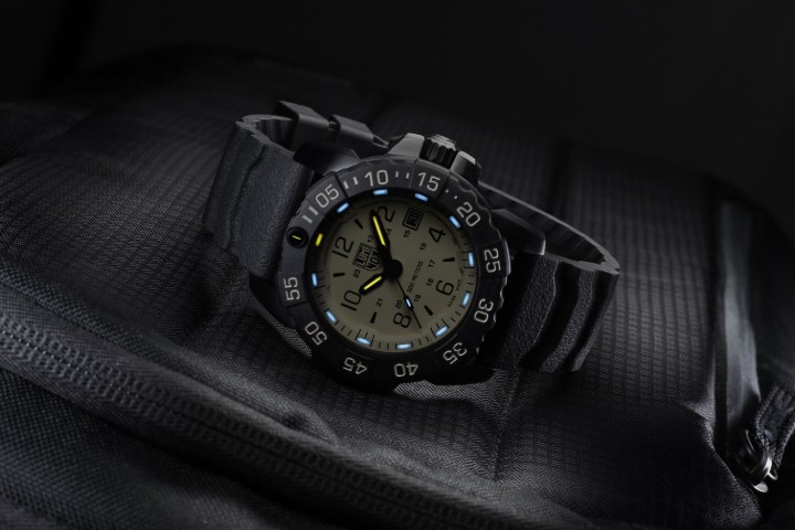 Obrázek Luminox Navy SEAL Foundation 3250 Series
