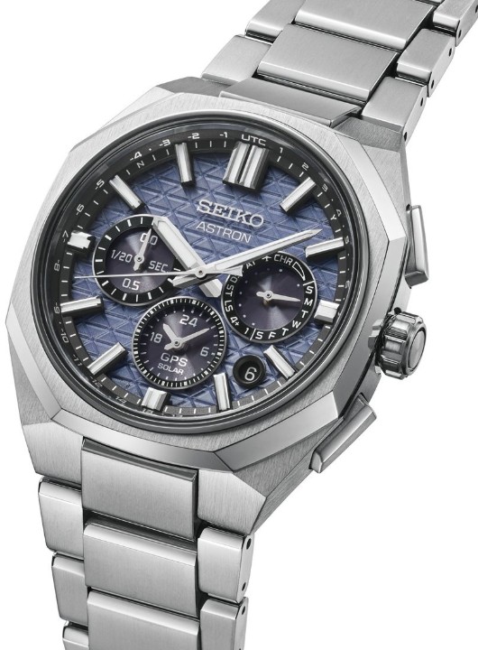 Bild von Seiko Astron GPS Solar 5X Dual-Time Chronograph