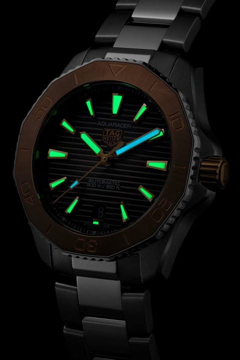 Obrázek Tag Heuer Aquaracer Professional 200