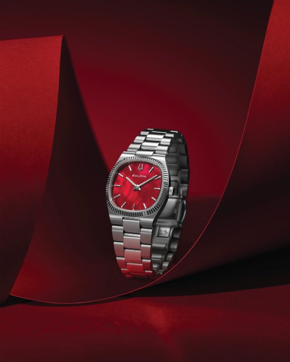 Bild von Bulova Super Seville Mini