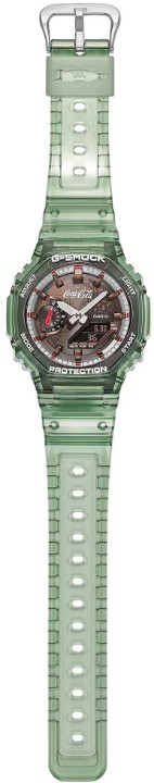 Bild von Casio G-Shock Carbon Core Guard x Coca-Cola® Collaboration