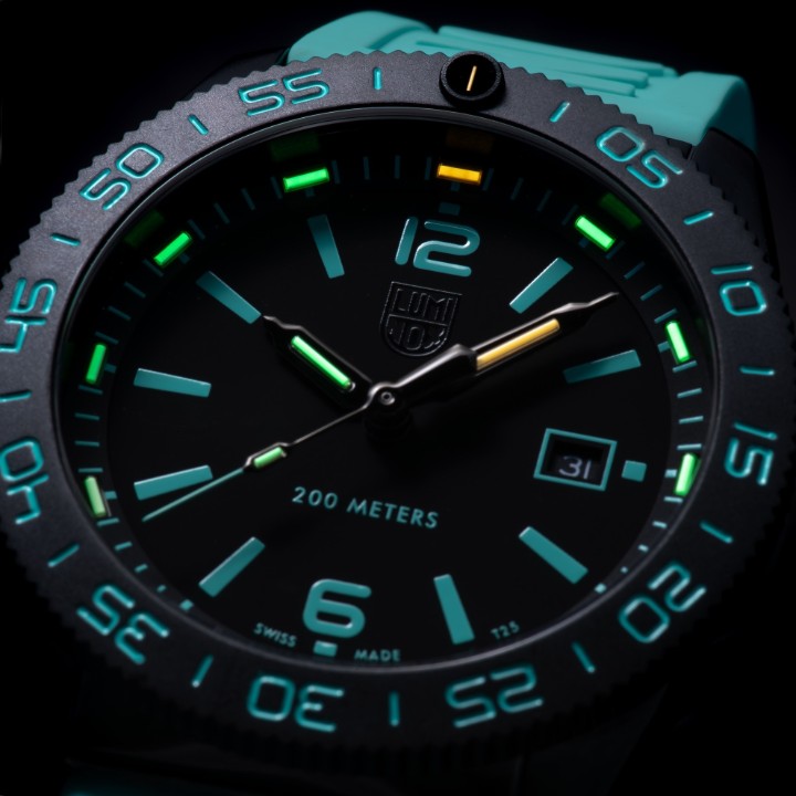 Bild von Luminox Pacific Diver 3120 Transformative Teal Limited Edition