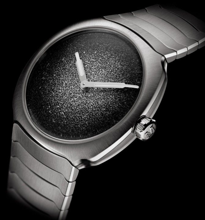 Bild von H. Moser & Cie Streamliner Two Hands Silver Fumé