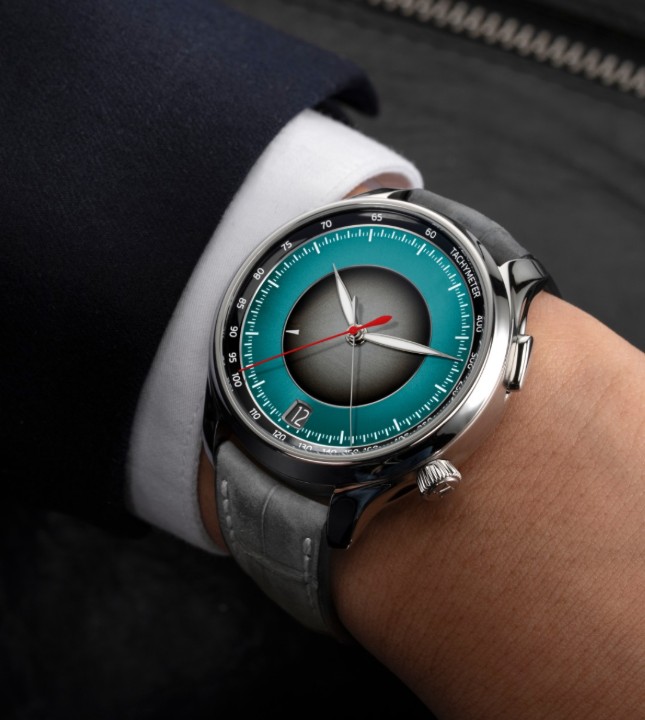 Bild von H. Moser & Cie Endeavour Flyback Chronograph Dual Time Date