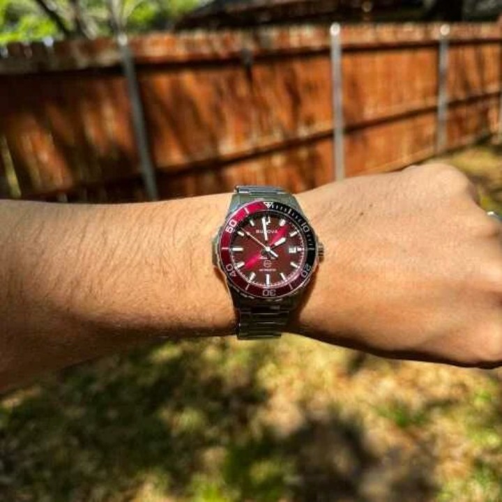 Bild von Bulova Marine Star Series B Automatic