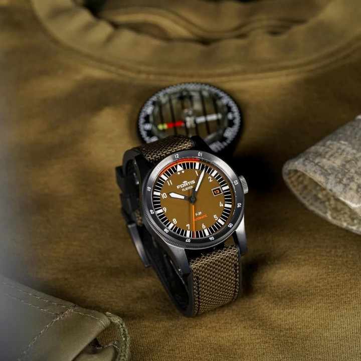 Bild von Fortis Flieger F-39 Werk 7 Tactical Green Limited Edition