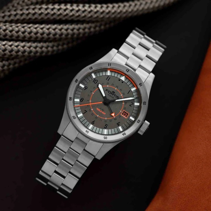 Obrázek Fortis Flieger F-43 Triple GMT Original